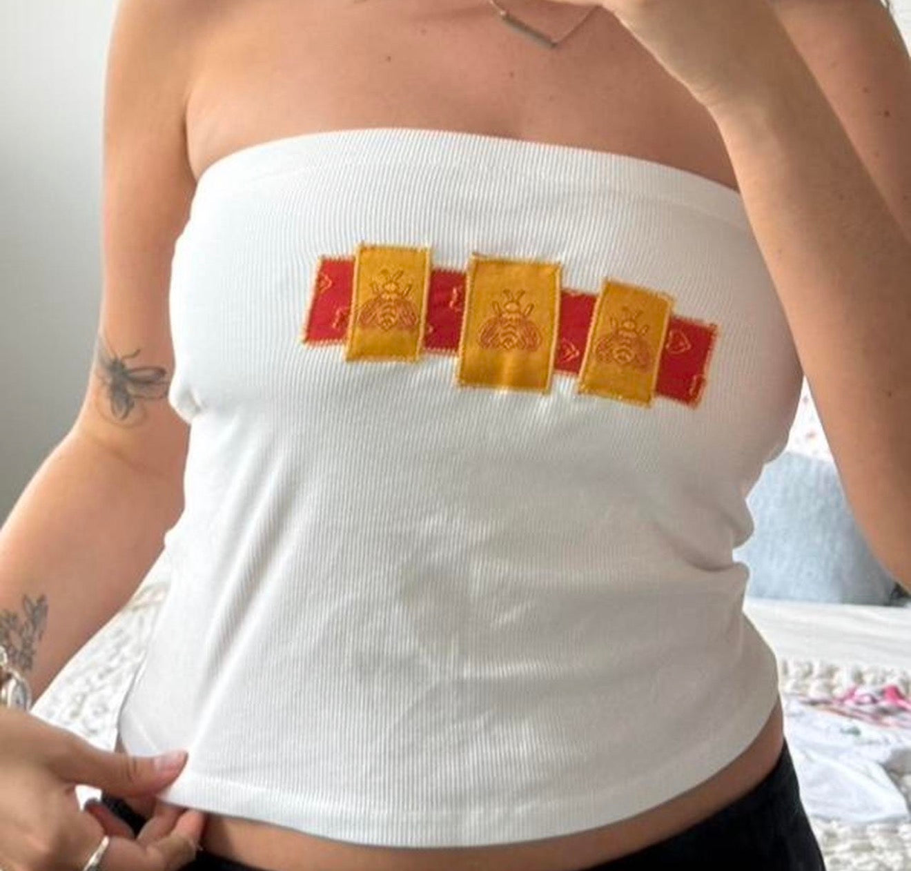 White Save the Bees Top